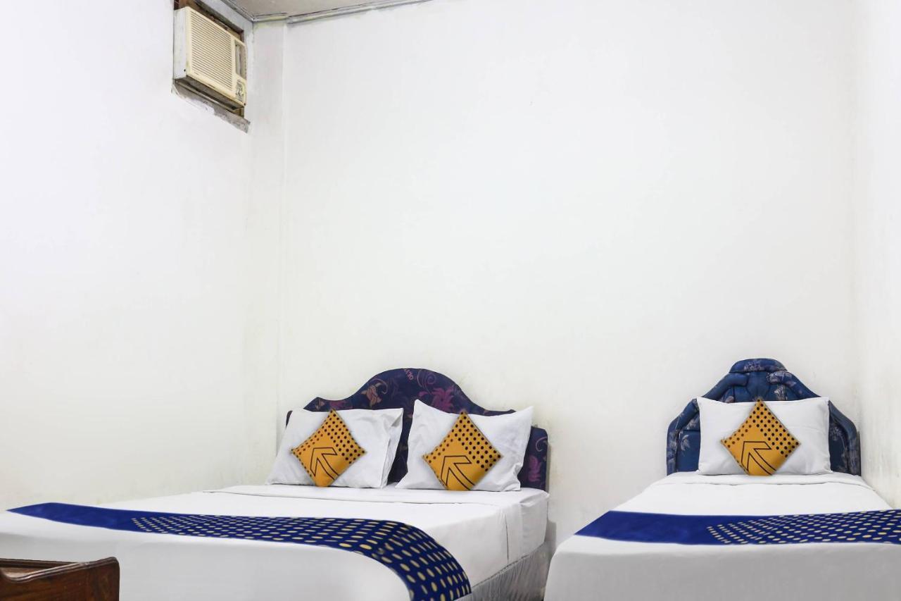 Spot On 91212 Hotel Kelimutu Kupang  Esterno foto